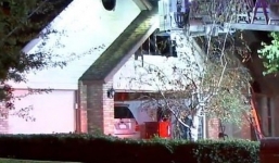 Dùng lửa đuổi một con nhện, chàng trai thiêu rụi cả ngôi nhà