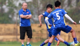 Đến hạn 'chốt quân', HLV Park Hang-seo vẫn 'tung đòn gió'