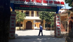 Xúc phạm thầy giáo trên facebook, 7 học sinh bị đuổi học