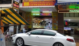 Vụ đổi 100 USD phạt 270 triệu: Chủ tiệm vàng gửi đơn khiếu nại, yêu cầu trả lại 20 viên kim cương