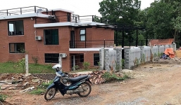 Chủ nhân 15 công trình sẽ bị cưỡng chế 'xẻ thịt' đất rừng phòng hộ Sóc Sơn như thế nào?