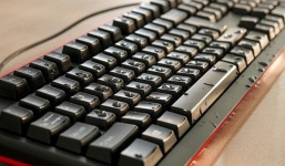 Tìm mua bàn phím giá rẻ để dùng trên văn phòng, bỗng vớ được món hời chỉ với 130.000 đồng