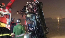 Vụ xe Mercedes rơi xuống sông: Xác minh CMND người đàn ông được tìm thấy trên xe
