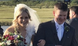 Hy hữu: Cô dâu và chú rể thiệt mạng ngay khi rời đám cưới