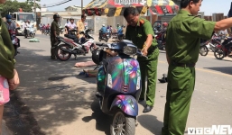 TNGT nghiêm trọng: Tránh ba gác vượt ẩu, 2 cô gái trẻ bị cán thương vong trên phố