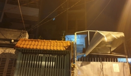 TP HCM: Nam thanh niên rơi từ tầng 4 nhà đang thi công, tử vong tại chỗ