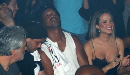 Nợ tiền phạt hơn 50 tỉ, nhưng Ronaldinho chỉ còn vỏn vẹn 160.000 đồng trong tài khoản