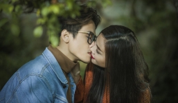 Siêu mẫu Thanh Hằng bất ngờ tung ảnh ngọt ngào, nhắc khéo 'bạn trai tin đồn' Hà Anh Tuấn