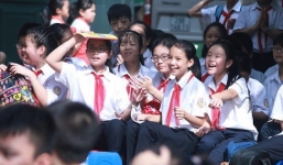 Trẻ em, học sinh diện phổ cập học ngoài công lập được hỗ trợ đóng học phí