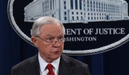Trump sa thải bộ trưởng tư pháp Mỹ