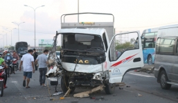 3 ô tô, 2 xe máy đâm nhau liên hoàn trên quốc lộ, 1 người chết