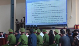 Cáo trạng 'công nghệ cao' tại phiên xử cựu tướng Phan Văn Vĩnh, lần đầu xuất hiện