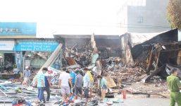 Phát hiện một người chết cháy trong ki ốt lúc rạng sáng