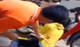  CSGT truy đuổi sau đó nổ súng, cô gái ngồi sau xe máy trúng đạn