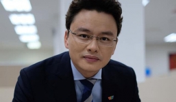 MC Hữu Bằng bất ngờ ẩn ý về 'một cô MC lục đục hôn nhân', cho rằng yêu đương khoe lên Facebook thì được mấy hôm