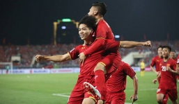 2 năm sau lời trách móc của Công Vinh, cuối cùng Công Phượng đã trở thành người hùng