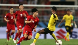 Hết lời khen Công Phượng nhưng HLV Hà Nội buồn cách tướng Park sử dụng Quang Hải