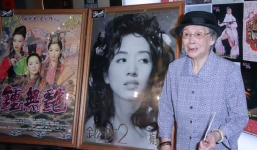 Vì sao Mai Diễm Phương thà đem tiền cho bạn cũng không để lại toàn bộ tài sản cho mẹ già?