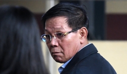 Đồng hồ 1,1 tỷ của ông Phan Văn Vĩnh bị mất trong WC khách sạn