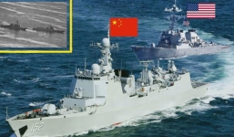 Hé lộ bất ngờ về vụ đụng độ đầu tiên của tàu khu trục Mỹ và Trung Quốc ở biển Đông