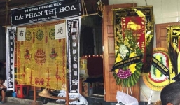 Vợ chết, chồng nguy kịch vì uống nước lá