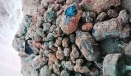 Tá hoả khi phát hiện hàng loạt bom, mìn, lựu đạn trong vườn nhà dân