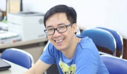 Thầy Hiệu trưởng ở Hà Nội kêu gọi 'hãy tặng chúng tôi nhiều phong bì' từng trả lại 40 triệu đồng