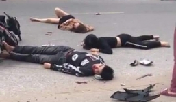 Người nằm sấp, người nằm ngửa trên đường sau vụ tai nạn xe đạp điện ở Hải Dương