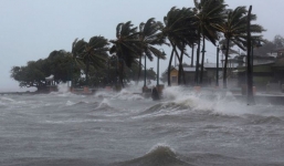 Áp thấp nhiệt đới mạnh thành bão giật cấp 12, tăng tốc vào Nam Trung Bộ