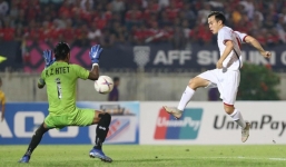 Báo châu Á lên tiếng trước bàn thắng hụt của Văn Toàn