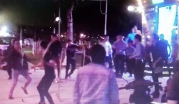 Hỗn chiến trước quán bar, thanh niên tử vong vì bị đồng đội ném đá nhầm