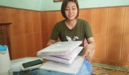 Vợ tài xế container Lê Ngọc Hoàng mừng rơi nước mắt, mong chồng sớm trở về