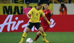 Vết nứt trên 'bức tường thép' khiến HLV Park Hang-seo đứng ngồi không yên