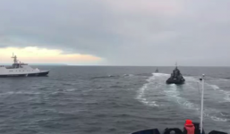 Đối đầu hải quân Nga-Ukraine: Máy bay Su-25, trực thăng KA-52 xuất kích, tàu chiến nã đạn