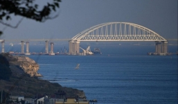 Nga chấm dứt phong tỏa eo biển sau vụ bắt tàu chiến Ukraine