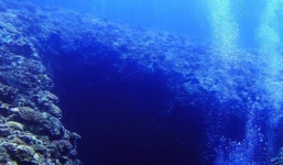 Đại dương trên Trái đất đang bị 'hút' xuống một nơi mà không ai biết đấy là đâu