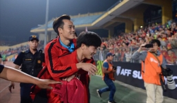 Văn Toàn cùng đội tuyển Việt Nam sang Philippines đá bán kết AFF Cup 2018