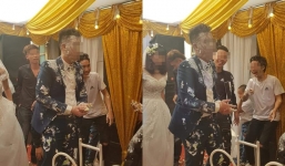 Màn tặng quà cưới phá hỏng cả hôn lễ, chú rể nhận xong mặt bí xị