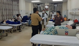 Ăn bánh mì vỉa hè ngộ độc ở Đắk Lắk: Hơn 120 người đã phải nhập viện