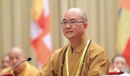 Cưỡng bức nữ đệ tử, nguyên Hội trưởng Phật giáo 'ngã ngựa'