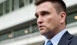 Ukraine bất ngờ hủy gần 100 hiệp định song phương với Nga