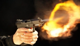 Nổ súng kinh hoàng ở Thanh Hoá, 2 người nhập viện