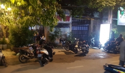 Trích xuất camera truy bắt nhóm thanh niên cầm súng xông vào khách sạn cướp 1,6 tỷ đồng ở Sài Gòn