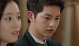 Đi làm xa nhà, chồng trẻ phát hiện vợ 'tòm tem' với anh hàng xóm sau câu nói bi bô của con trai