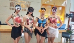 Dùng các cô gái ngực trần để PR bán căn hộ, văn phòng BĐS bị đóng cửa