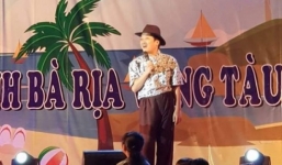 Trường Giang mất điện thoại khi đi diễn, bị khán giả chê tơi tả