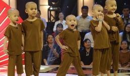 5 chú tiểu mồ côi giành 100 triệu đồng khiến Trường Giang, Trấn Thành mê mệt