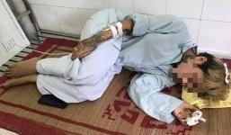 Cả nhà 'hot girl xăm trổ' bị tấn công nhập viện vì mâu thuẫn trong lúc giao hàng