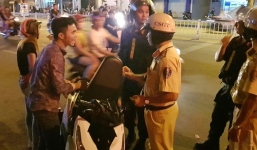 Gần 100 trường hợp 'đi bão' bị xử lý sau trận Việt Nam-Malaysia