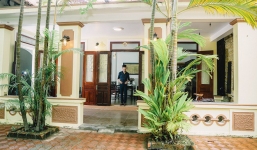 Choáng ngợp căn biệt thự 21 tỷ của ca sĩ Long Nhật